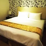 8 Days Boutique Hotel @ Mount Austin Jb