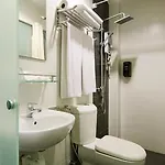 8 Days Boutique Hotel @ Mount Austin Jb